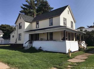 503 Bank St, Ishpeming, MI 49849
