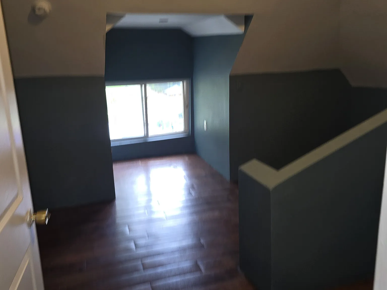 5 bed, 1344 sqft, $1,800 — Photo 2