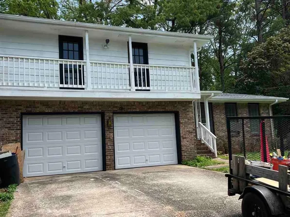 1648 Devon Ct, Stone Mountain, GA 30088