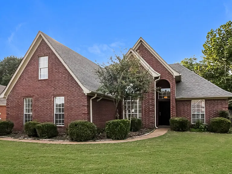 4845 Shadow Pine Cv — Photo 1