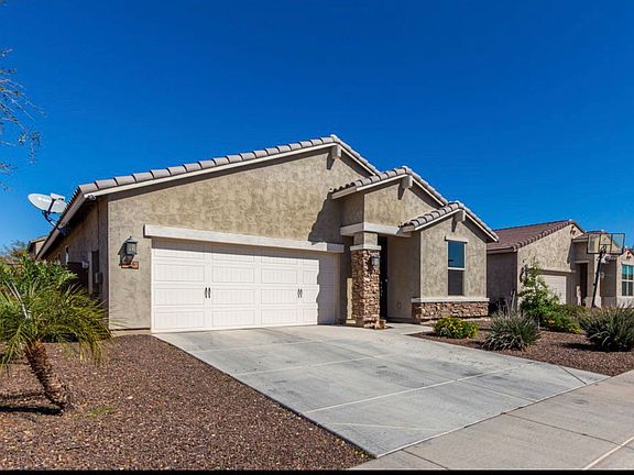 2nd image of 246 E Vicenza Dr