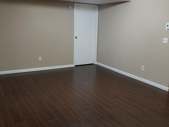 4th image of 85A Elmwood Park Dr APT 17