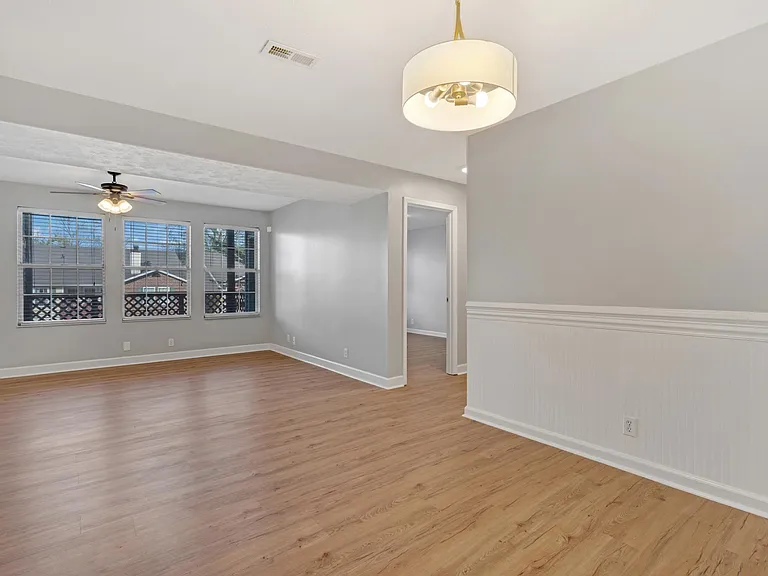 151 N Timber Dr — Photo 14