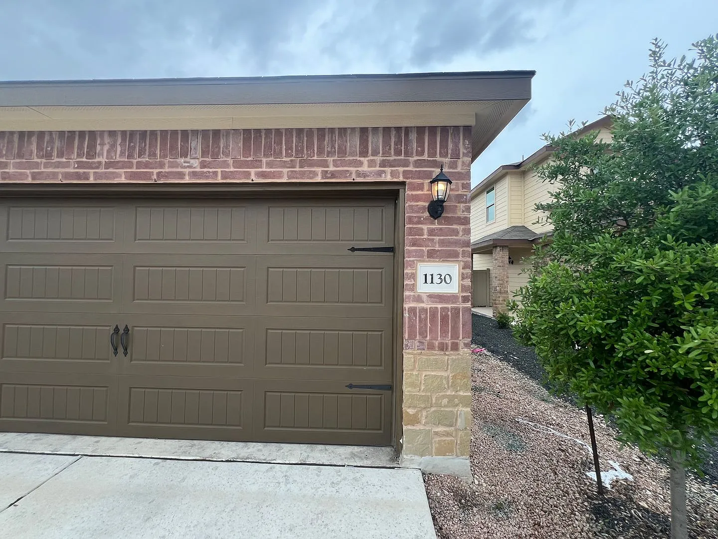 Luxury 3/2 Duplex in Seguin, Texas — Photo 3