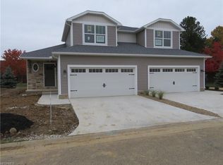 1369 Cascade Cir W #4-1, Canton, OH 44708