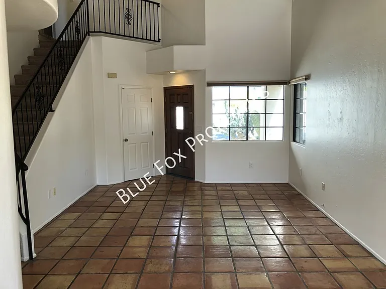 759 W Clear Creek Way — Photo 9