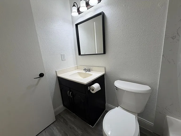 5061 Shell St — Photo 11