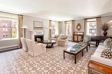 791 Park Avenue, #7A
