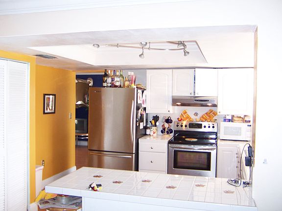 4th image of 9131 NW 24th St