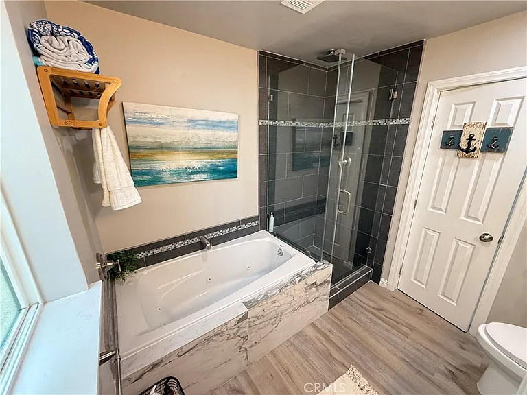 1174 E Ocean Blvd #10 — Photo 22
