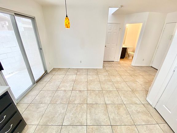 5th image of 10250 Missouri Meadows St