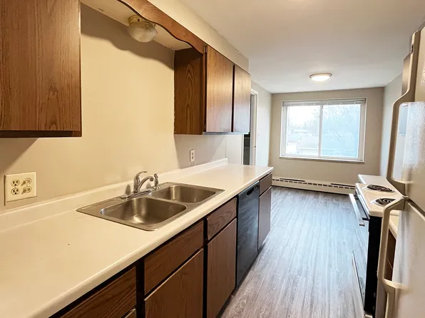 Knollcrest Apartments