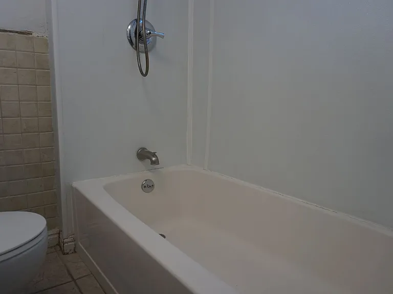 3551 S. 2200 W. — Photo 9