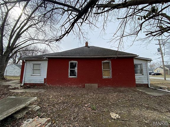 5th image of 1312 School St