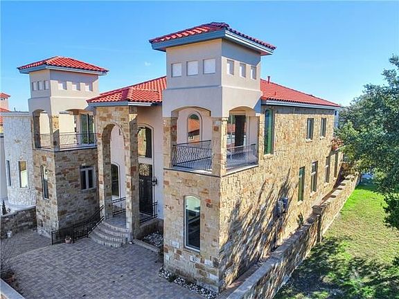 3rd image of 13120 Luna Montana Way