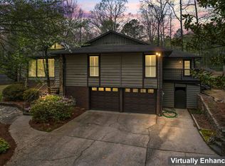 1910 Chandagreen Ln, Pelham, AL 35124