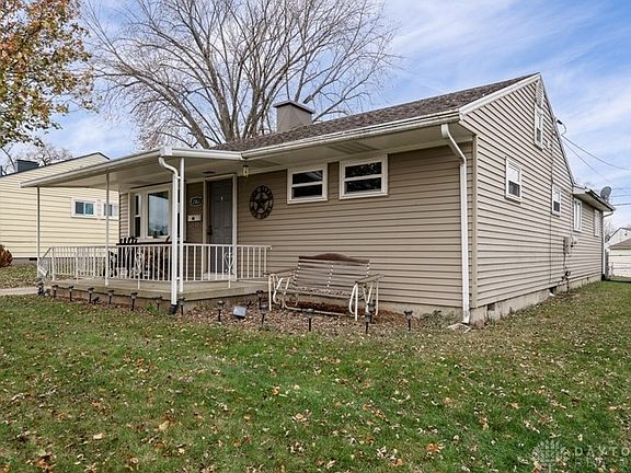 2nd image of 2863 Prentice Dr