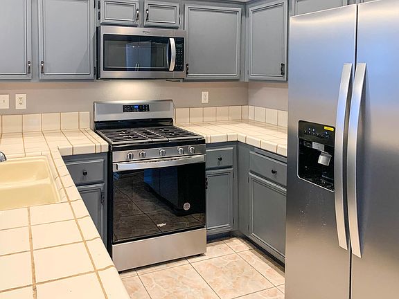 4th image of 7609 Rockfield Dr