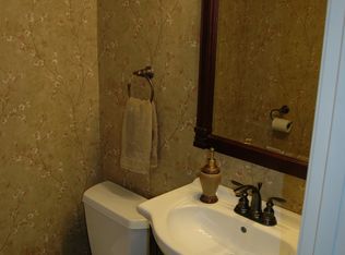 N84W18331 Menomonee Ave, Menomonee Falls, WI