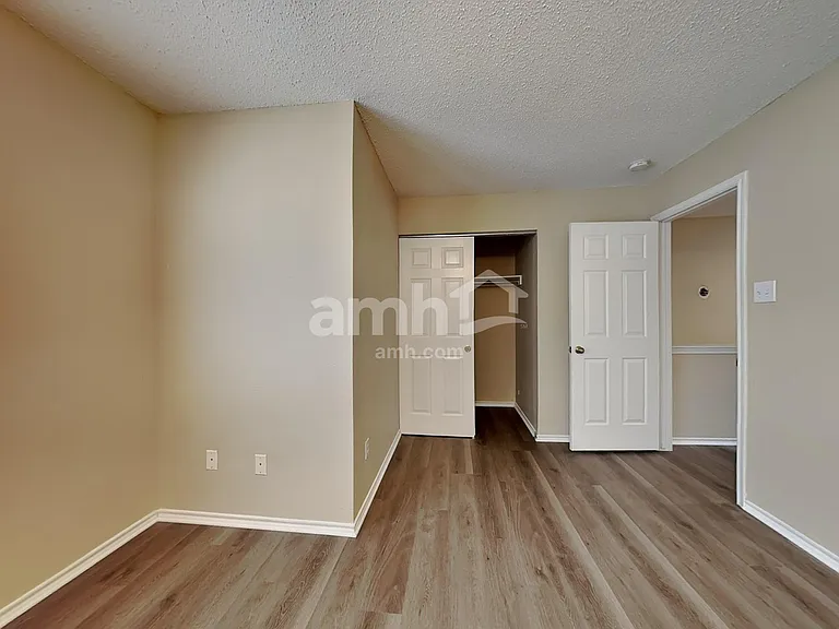 15312 Iola Cv — Photo 15