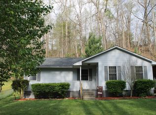 627 Ashley Ln, Summersville, WV 26651