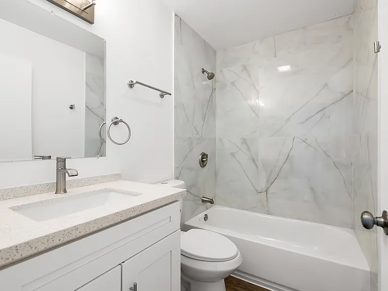 1822 Missouri St — Photo 15