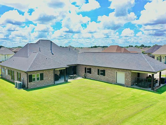 5th image of 171 Smithfield Dr