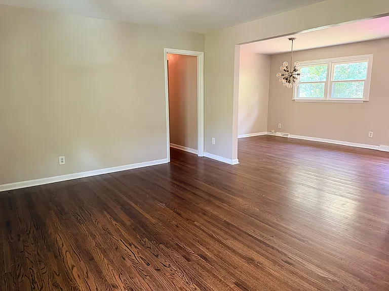 6900 Elm Forest Dr — Photo 4