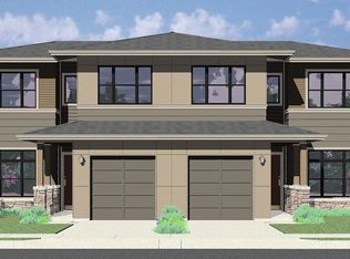 12411 78th Ave, Surrey, BC V3W2X5