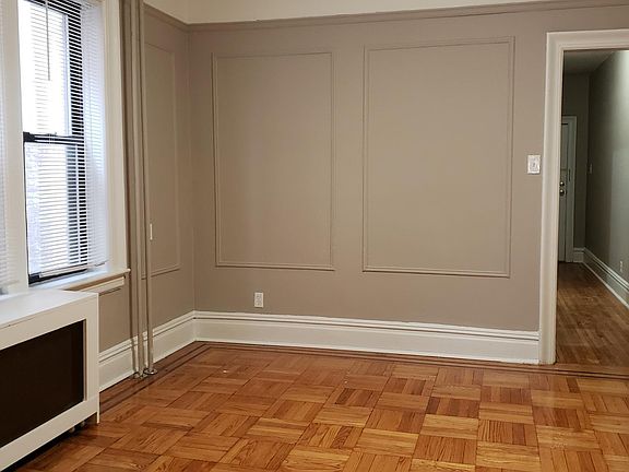 3rd image of 95 Fairview Ave