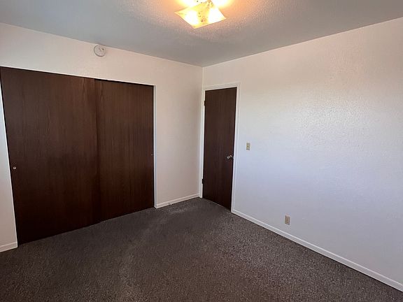 4th image of 1162 E 400 S APT 8
