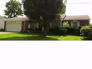 235 Brook Dr photo 1
