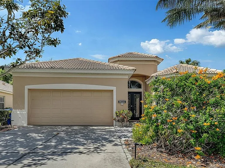 9000 Willow Brook Dr — Photo 1