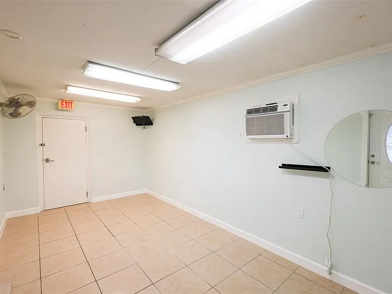 3104 W North A St — Photo 9