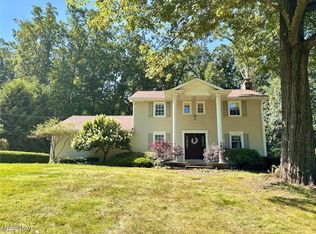 8528 Deer Creek Ln NE, Warren, OH