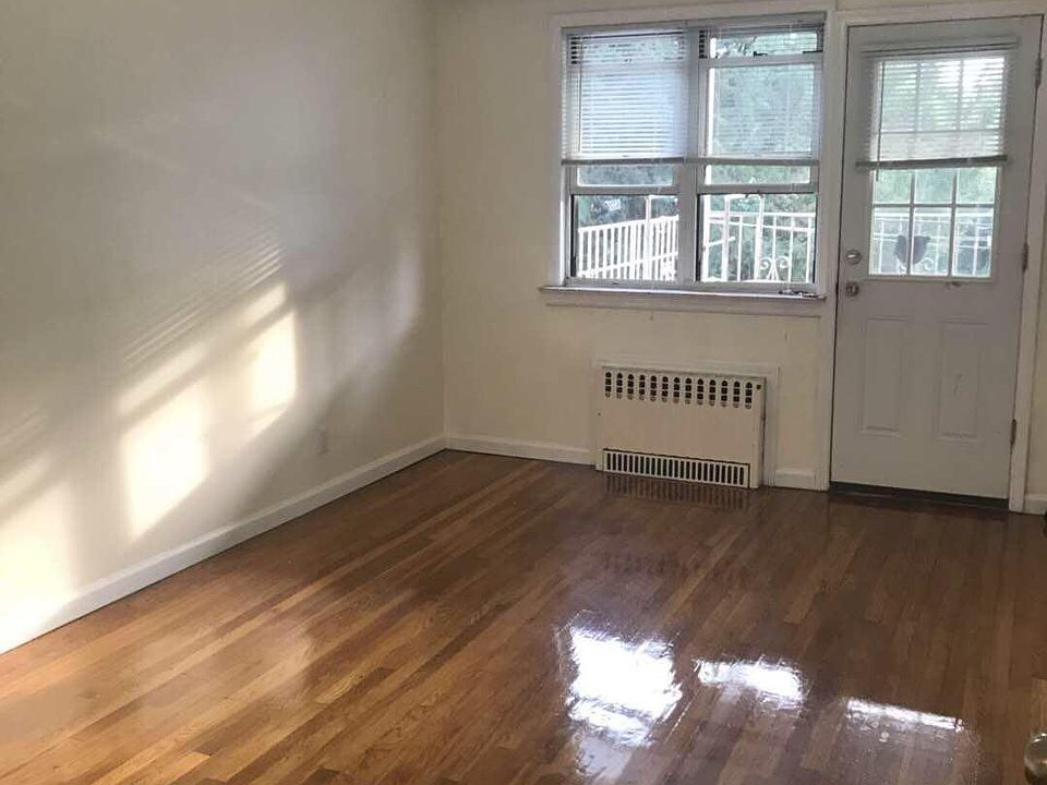 2nd image of 4247 209th St