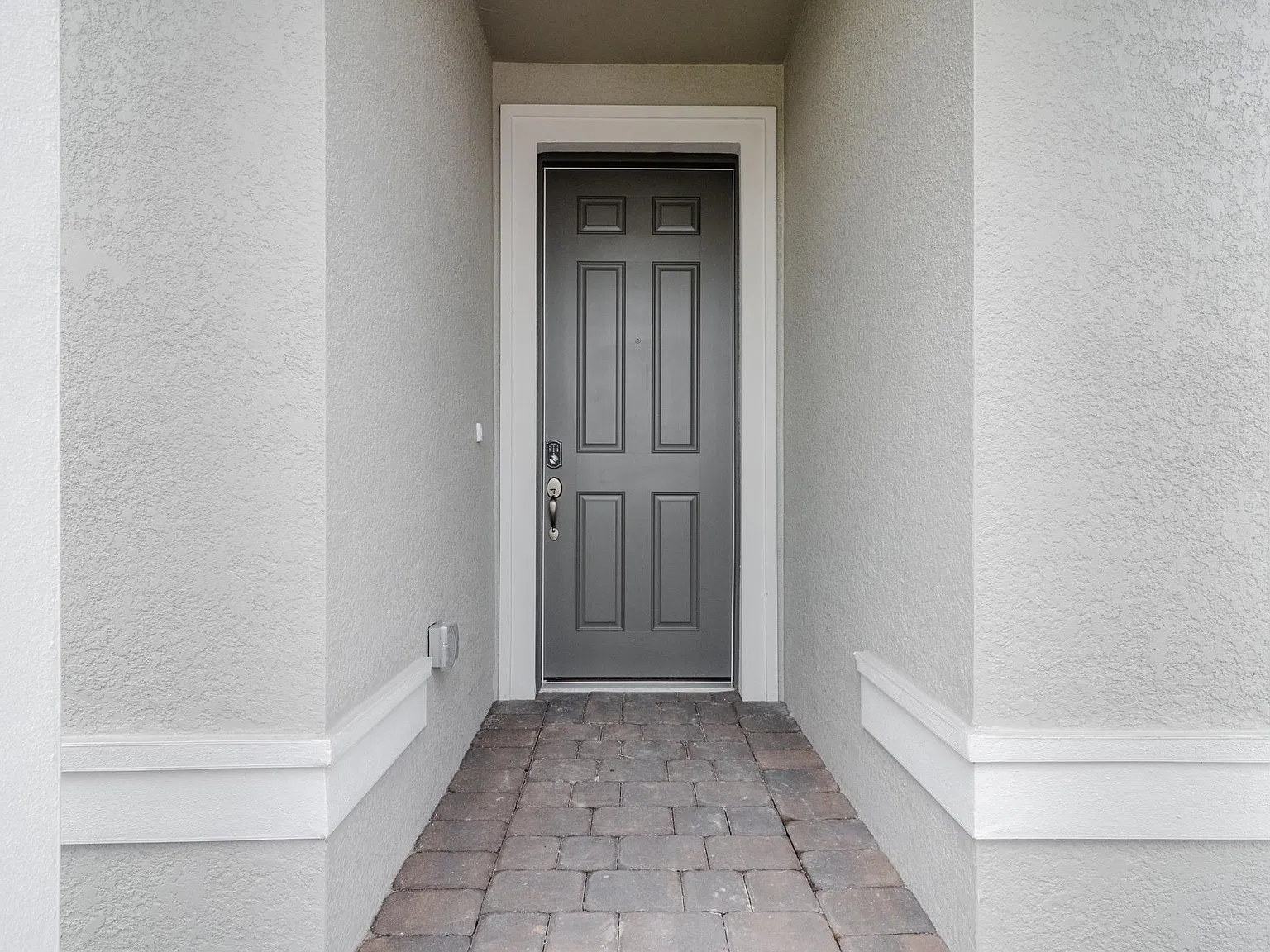 4 bed, 1850 sqft, $2,695 — Photo 4
