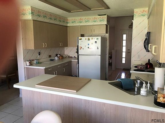 3rd image of 85 Beachway Dr