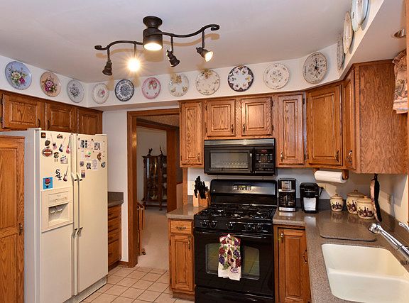 5th image of 40350 N Golden Eagle Ct