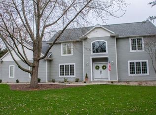 14661 Adams Rd, Granger, IN 46530