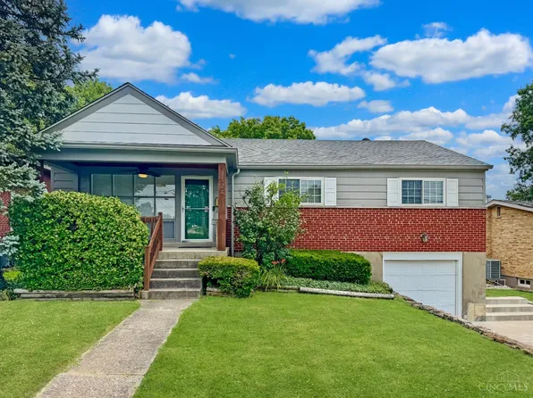 3324 Moonridge Dr, Cincinnati, OH 45248