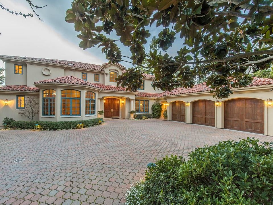 1st image of 1155 Trinity Dr