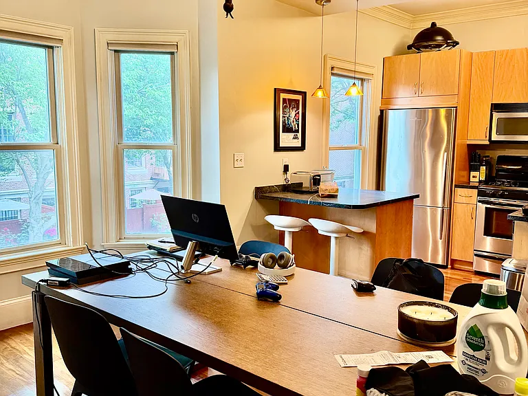 285 Emerson St #2 — Photo 3
