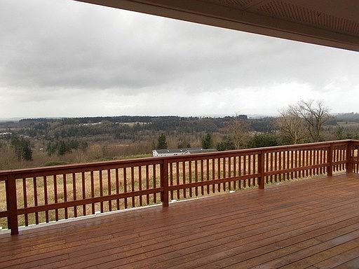 3rd image of 188 Parkland Dr