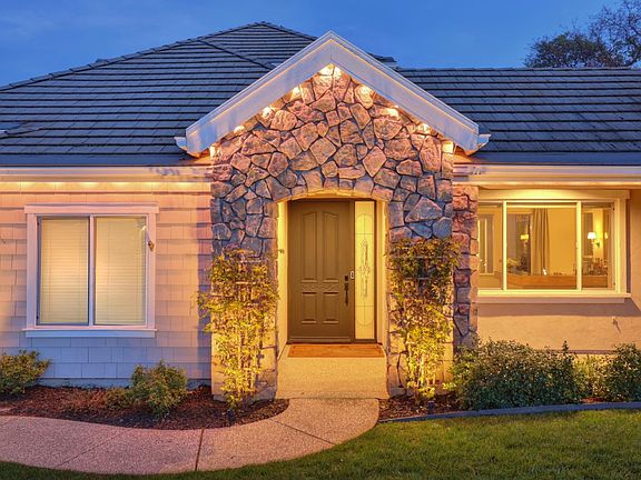 4th image of 3835 Deer Ridge Ln