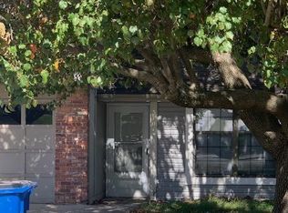 3701 SW McDanial Ave, Blue Springs, MO 64015