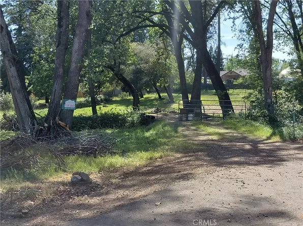1650 Meadowbrook Ln, Paradise, CA 95969