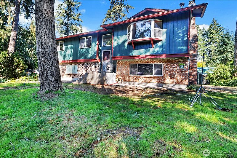 3rd image of 25225 70th Avenue E