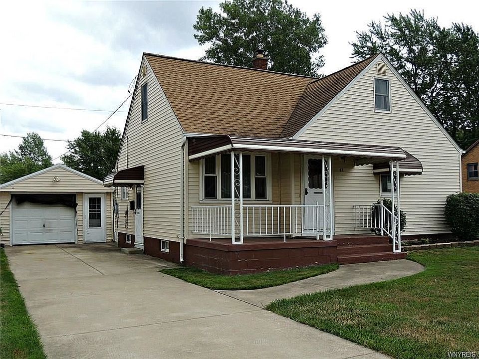 1st image of 47 Lyndale Ct
