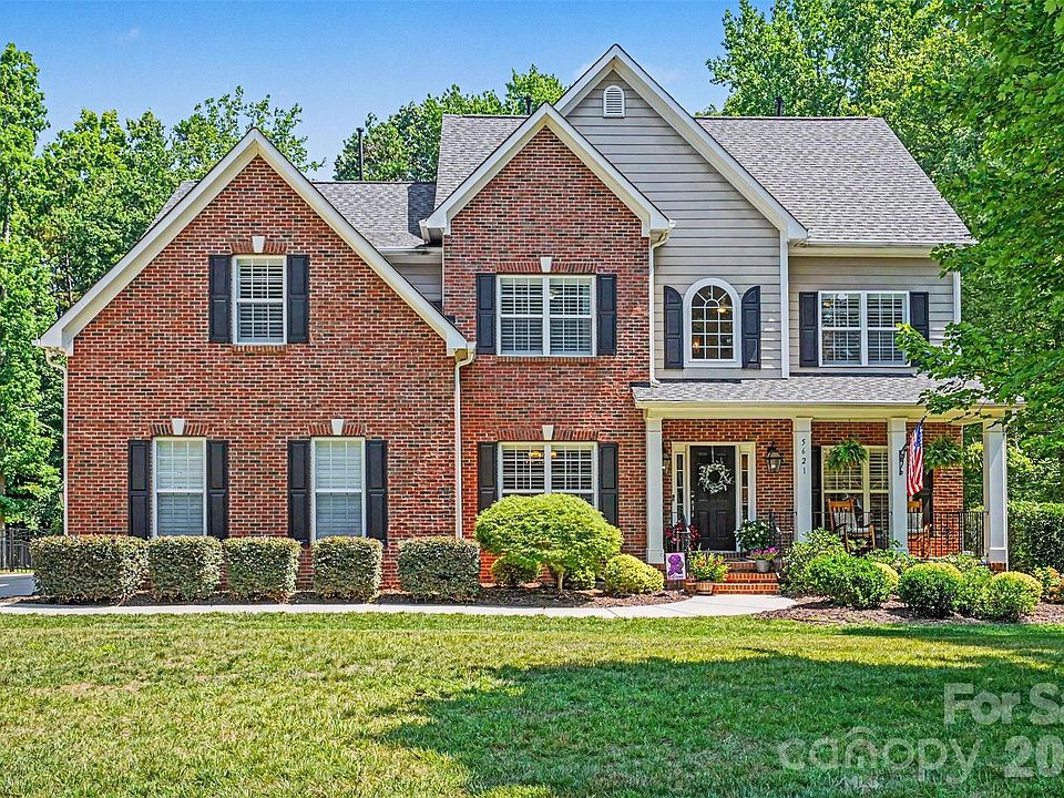 1st image of 5621 Turkey Oak Dr